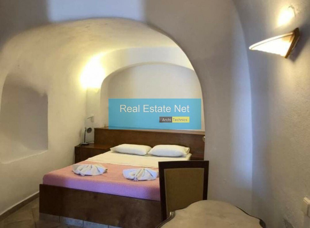 House in Thira, Aegean, Greece 5 - 18688010