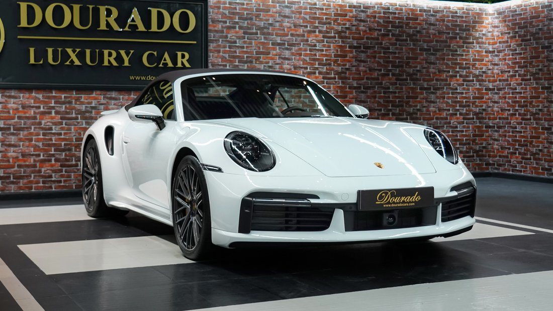 Cabriolet in Dubai, United Arab Emirates 1 - 18691938