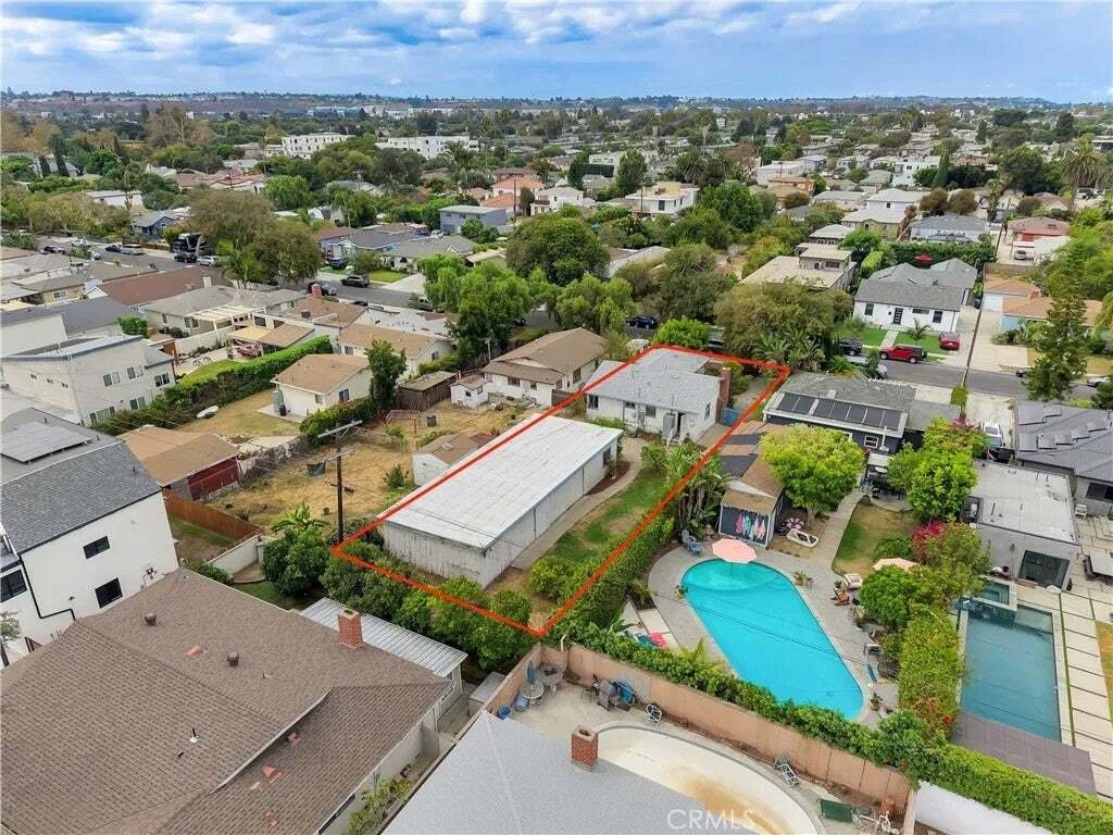 House in Los Angeles, California, United States 3 - 18690519