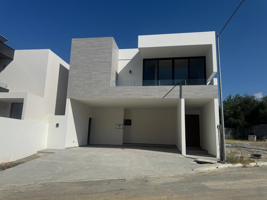 House in Monterrey, Nuevo Leon, Mexico 1 - 18688632