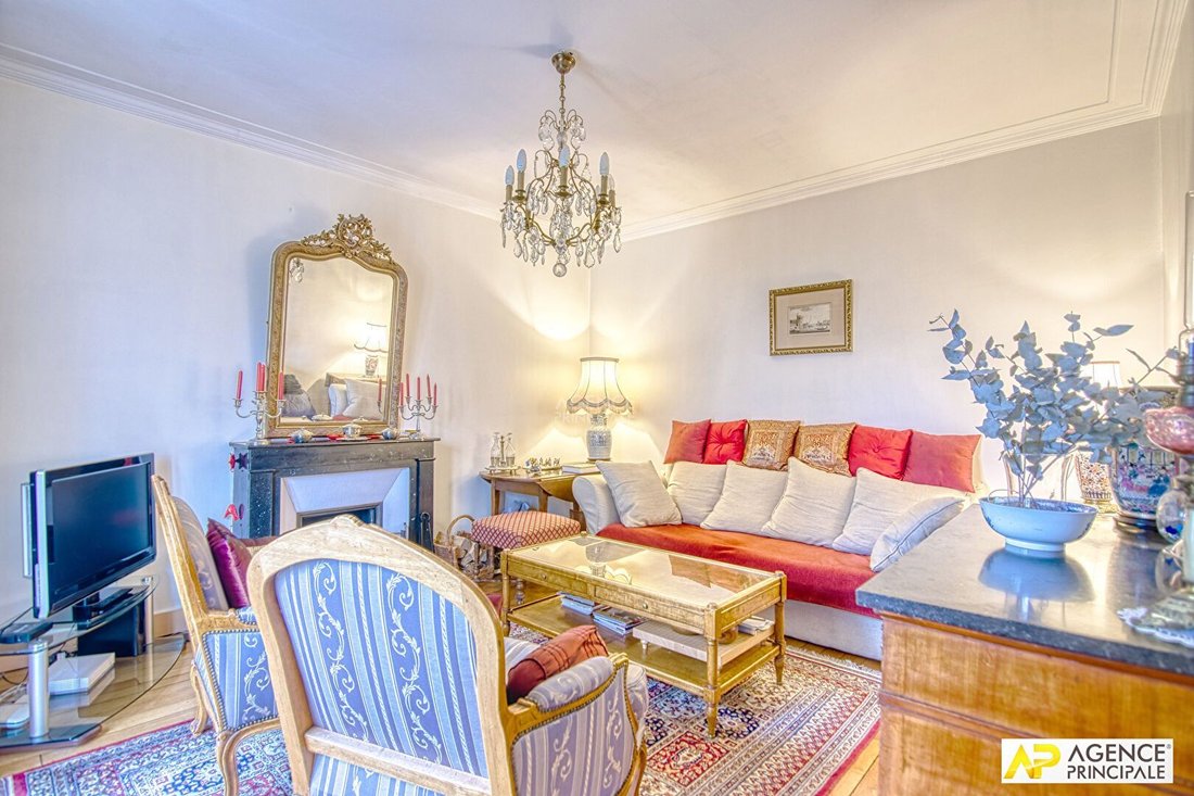 Apartment in Notre Dame, Versailles, France 4 - 18689952