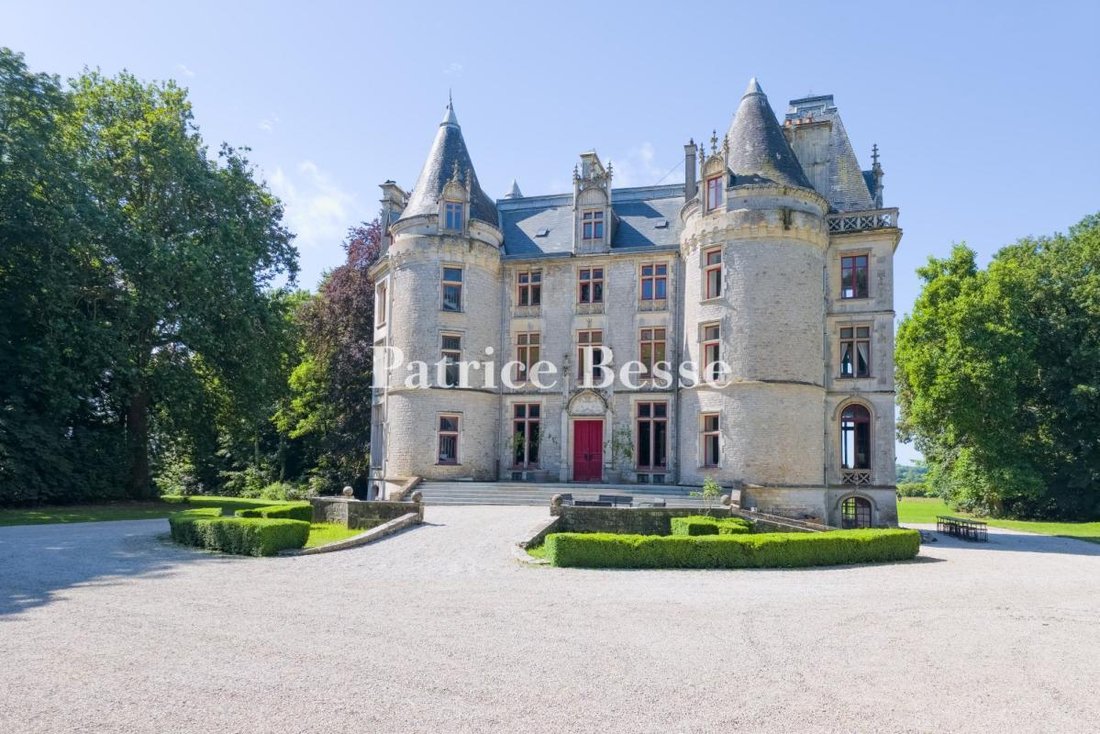 Schloss in Morville, Normandie, Frankreich 5 - 18690992
