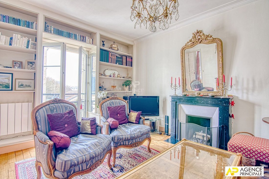 Apartment in Notre Dame, Versailles, France 1 - 18689952