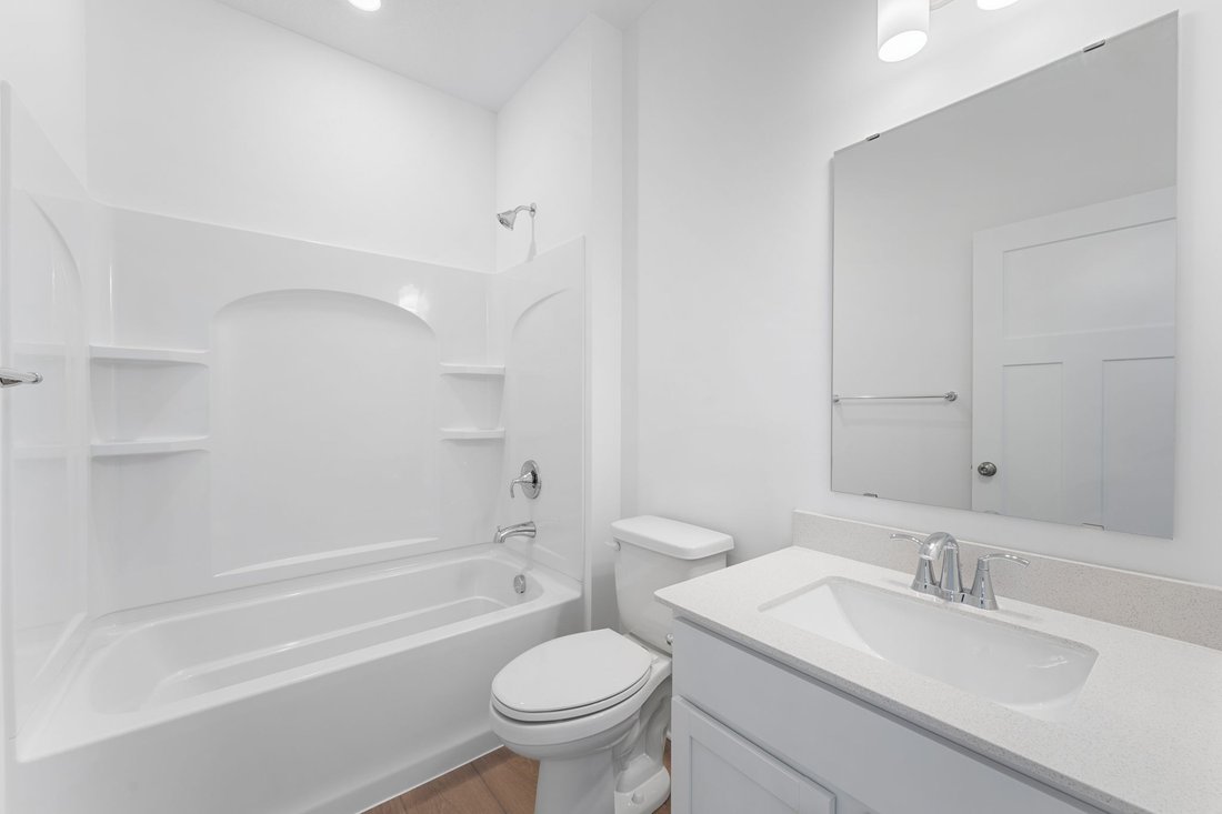 House in Blaine, Minnesota, United States 4 - 17950584