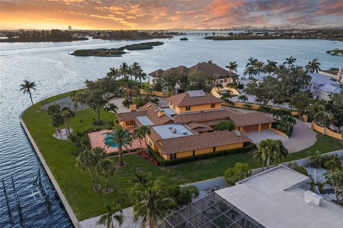 House in Sarasota, Florida, United States 5 - 18689859