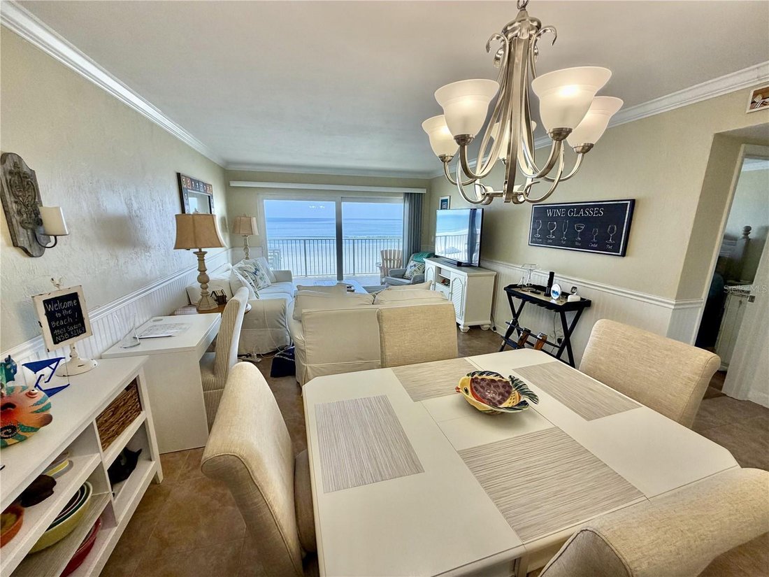 Condo in New Smyrna Beach, Florida, United States 3 - 18689962