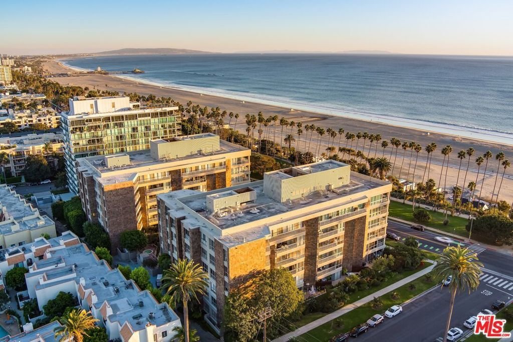 Condo in Santa Monica, California, United States 2 - 18687406