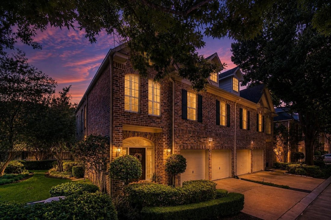 Townhouse in Houston, Texas, United States 1 - 18687934
