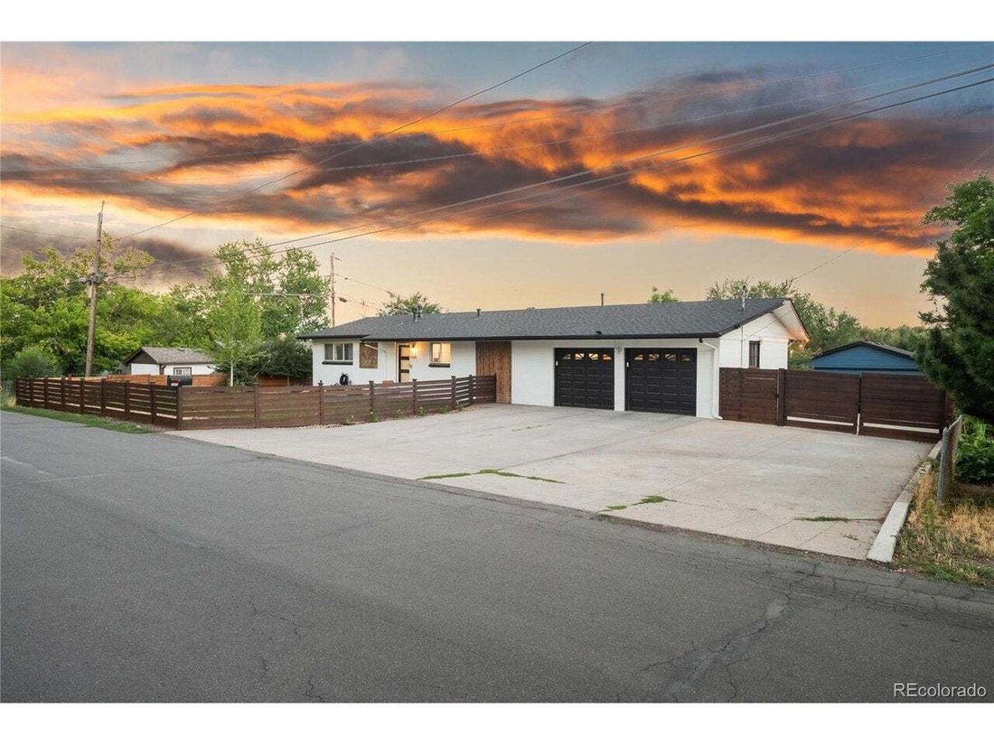 House in Lakewood, Colorado, United States 1 - 18690000