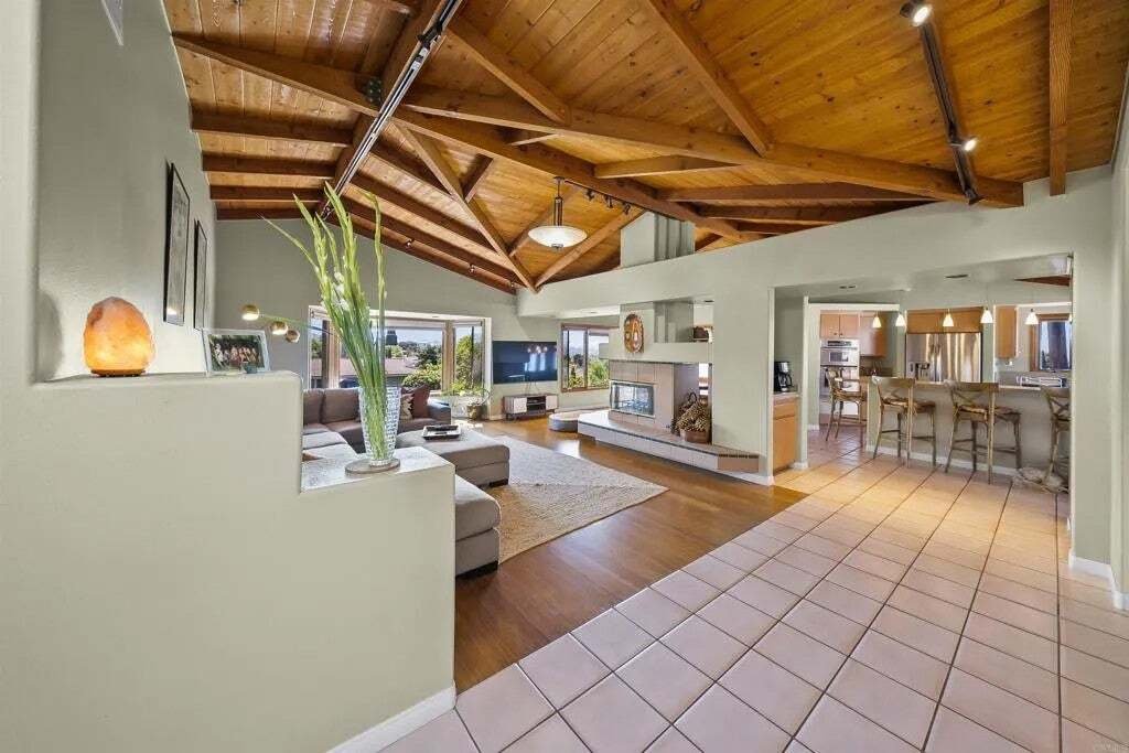 House in Escondido, California, United States 3 - 18690518