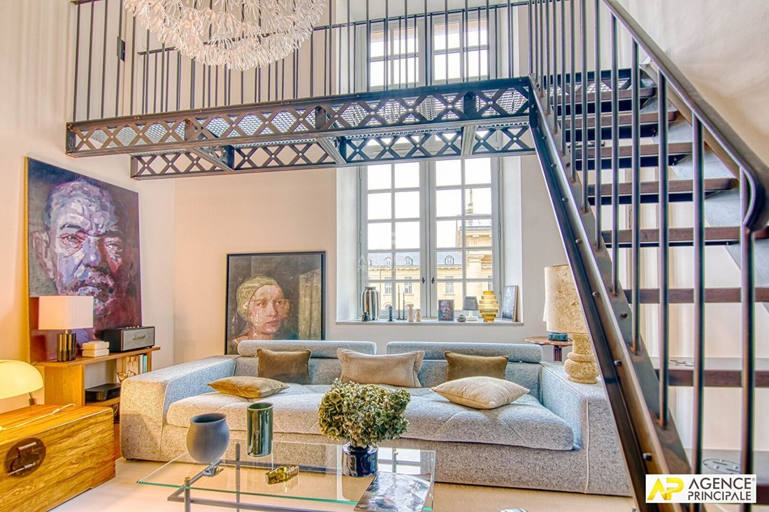 Apartment in Domaine National du Château, Versailles, France 2 - 18690029