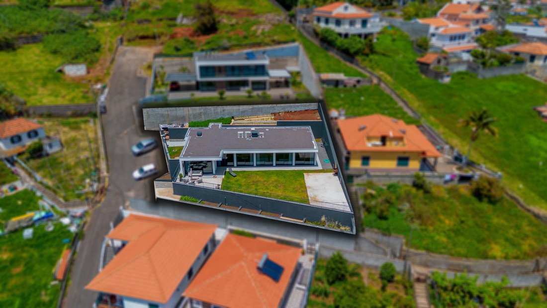 Villa in Santo Antonio, Madeira, Portugal 2 - 18687553
