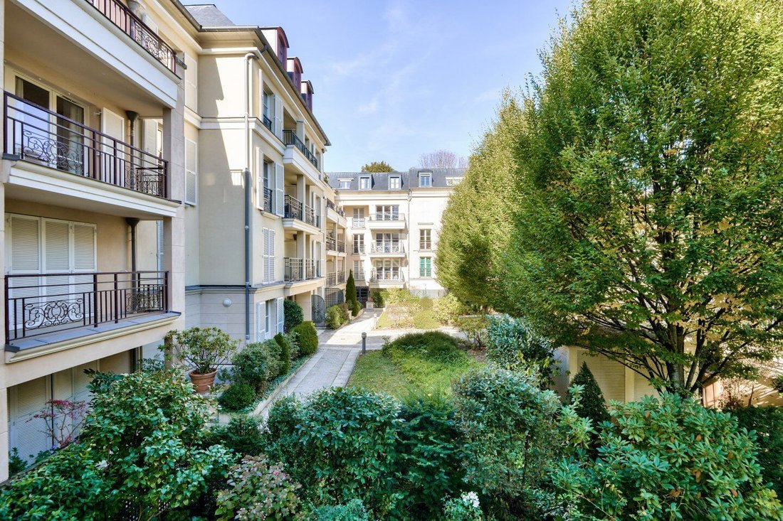 Appartamento a Domaine Nazionale del Castello, Versailles, Francia 4 - 18690363