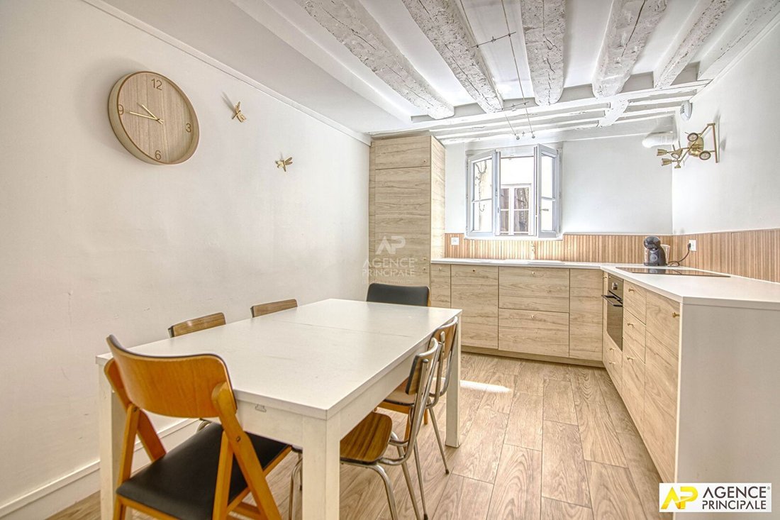 Apartment in Domaine National du Château, Versailles, France 3 - 18690270