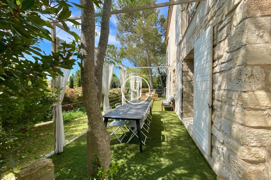 Villa in Uzès, Occitania, France 4 - 18688314