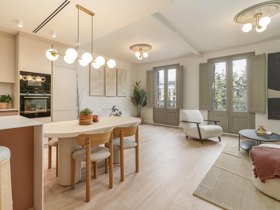 Apartment in Ciutat Vella, Barcelona, Spain 2 - 18688031