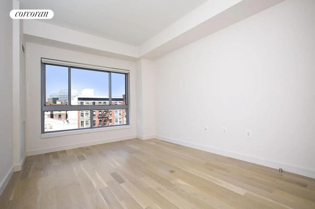 Condo in New York, New York, United States 5 - 18686285