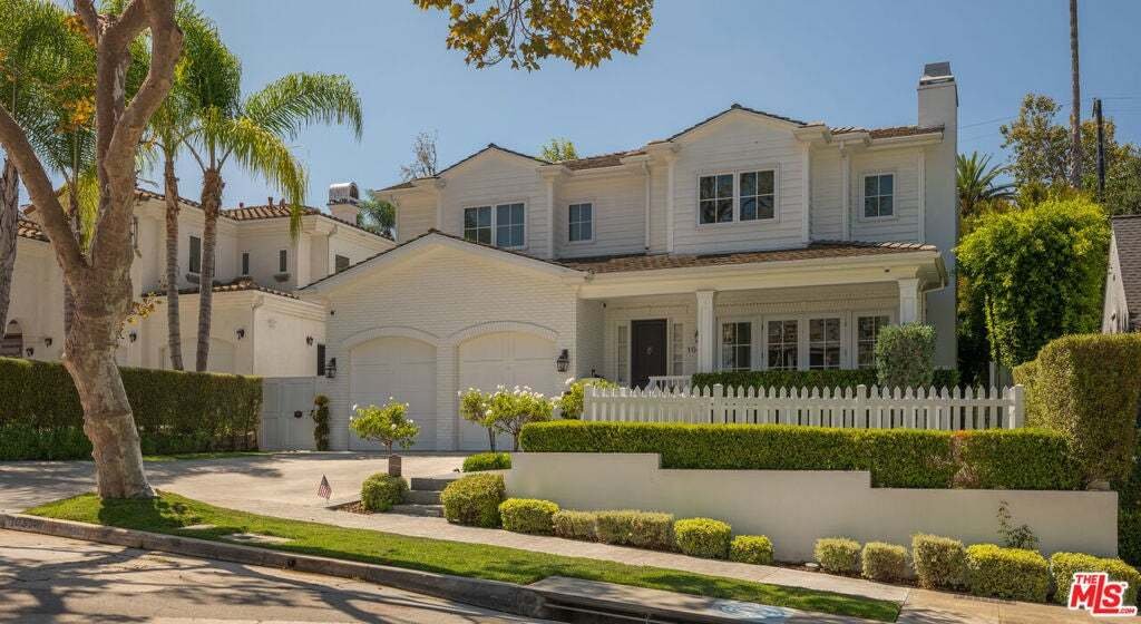 House in Los Angeles, California, United States 1 - 18689811