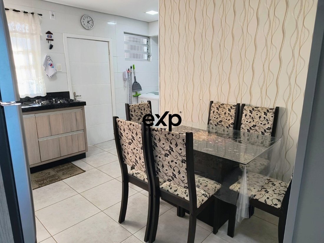 Apartment in Centro, State of Santa Catarina, Brazil 2 - 18688313