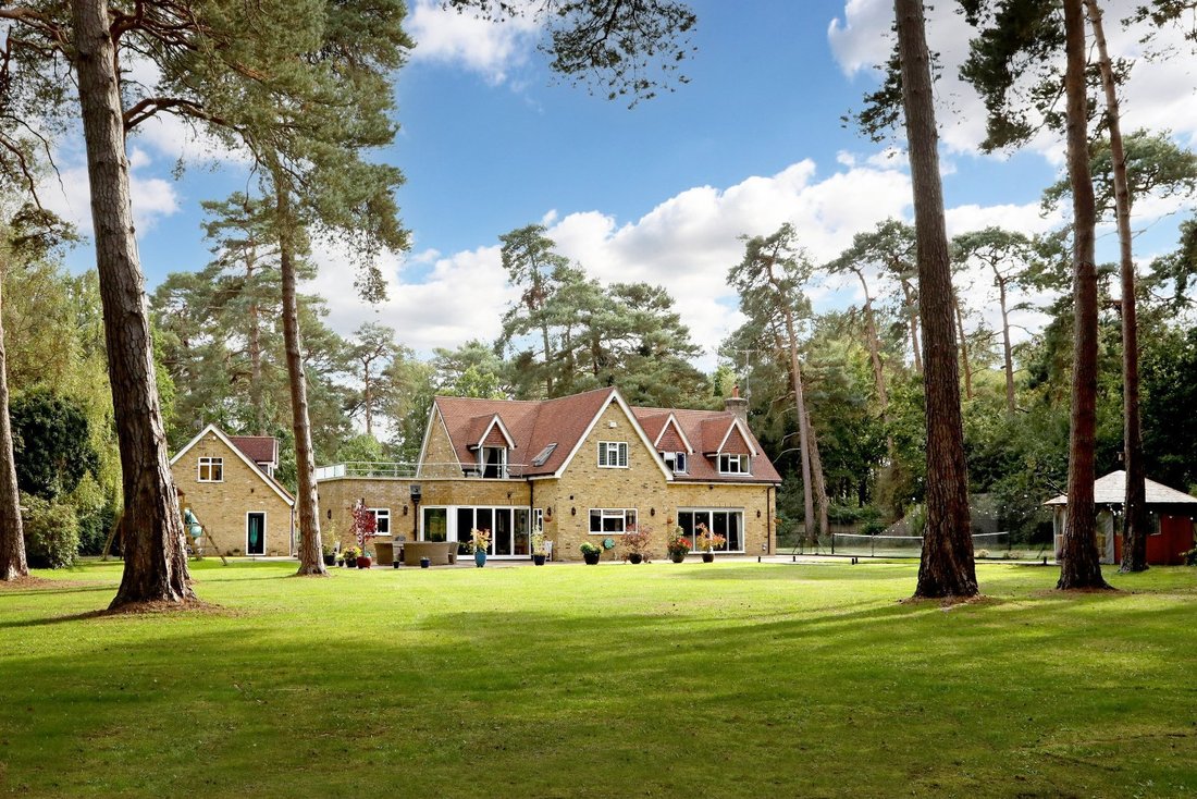 House in Fulmer, England 1 - 18687384