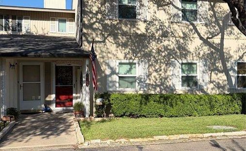Townhouse in Granbury, Texas, United States 1