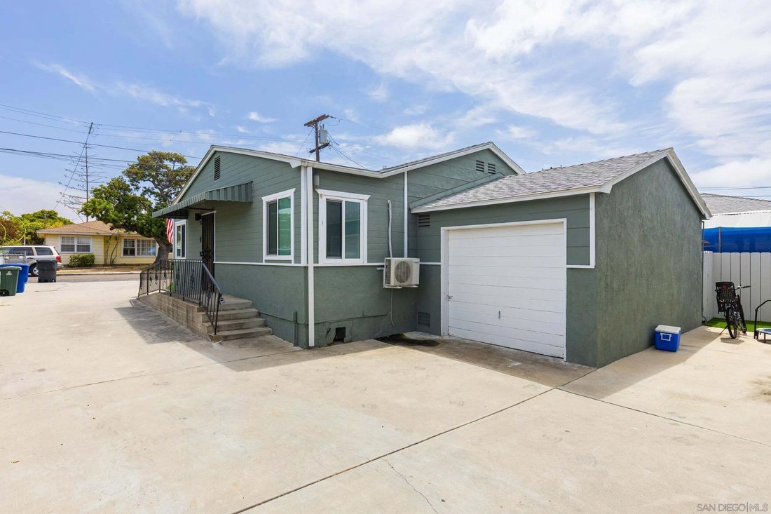 Altro a Chula Vista, California, Stati Uniti 3 - 18690619