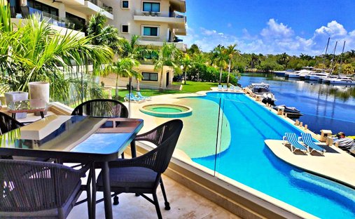 Apartment in Puerto Aventuras, Quintana Roo, Mexico 1