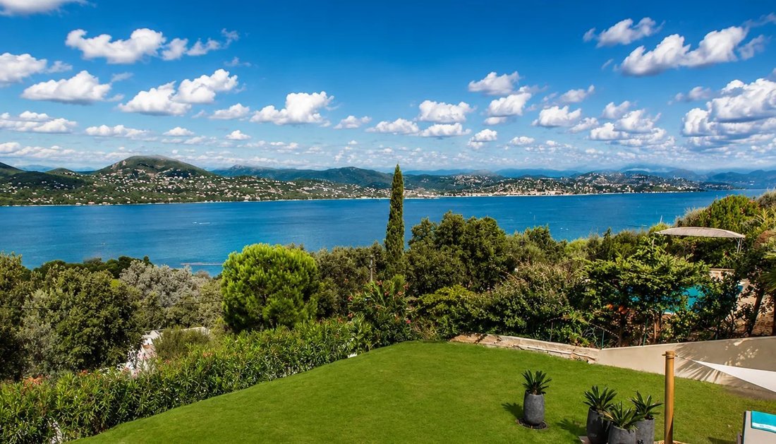Villa in Gassin, Provence-Alpes-Côte d'Azur, France 1 - 18691224