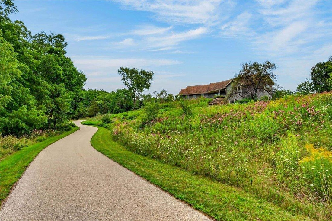 House in Dodgeville, Wisconsin, United States 3 - 18689560