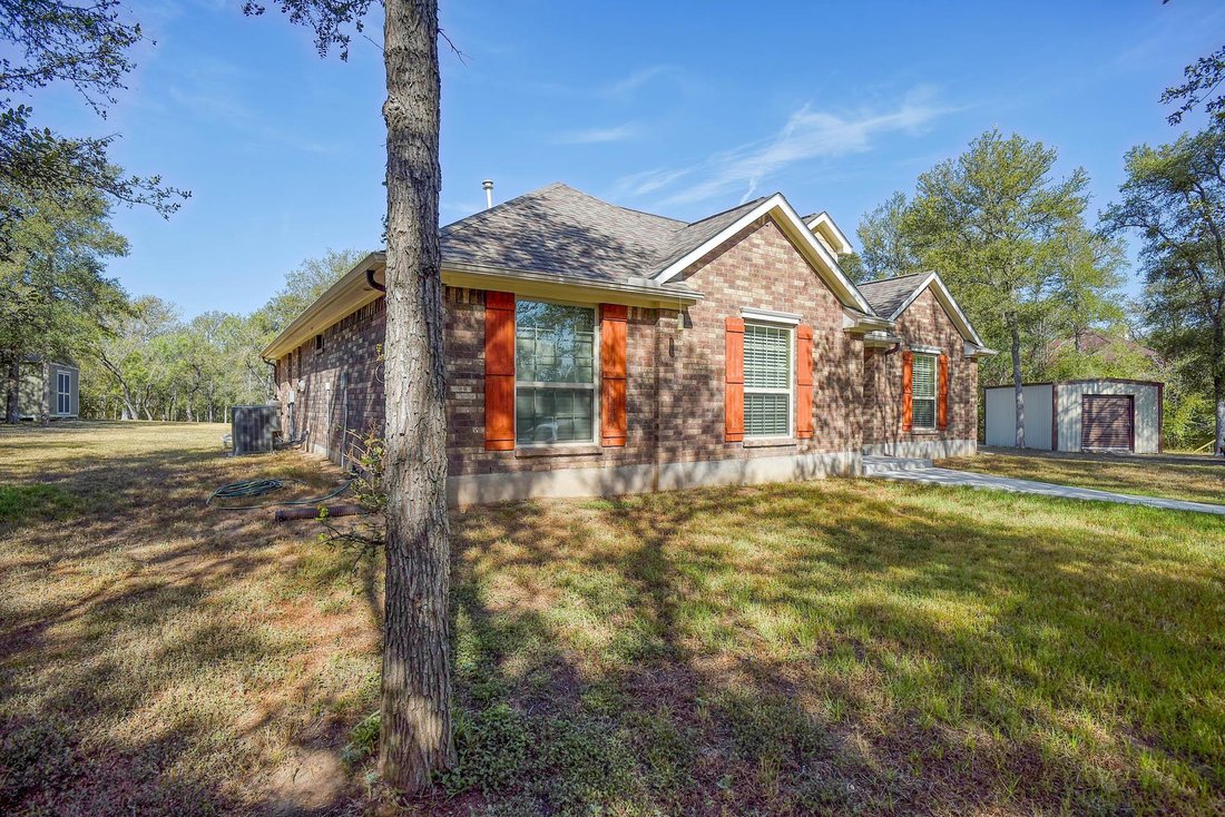 House in Cedar Creek, Texas, United States 3 - 18690080