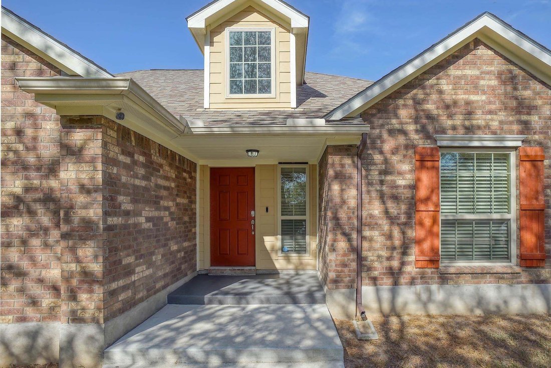 House in Cedar Creek, Texas, United States 4 - 18690080