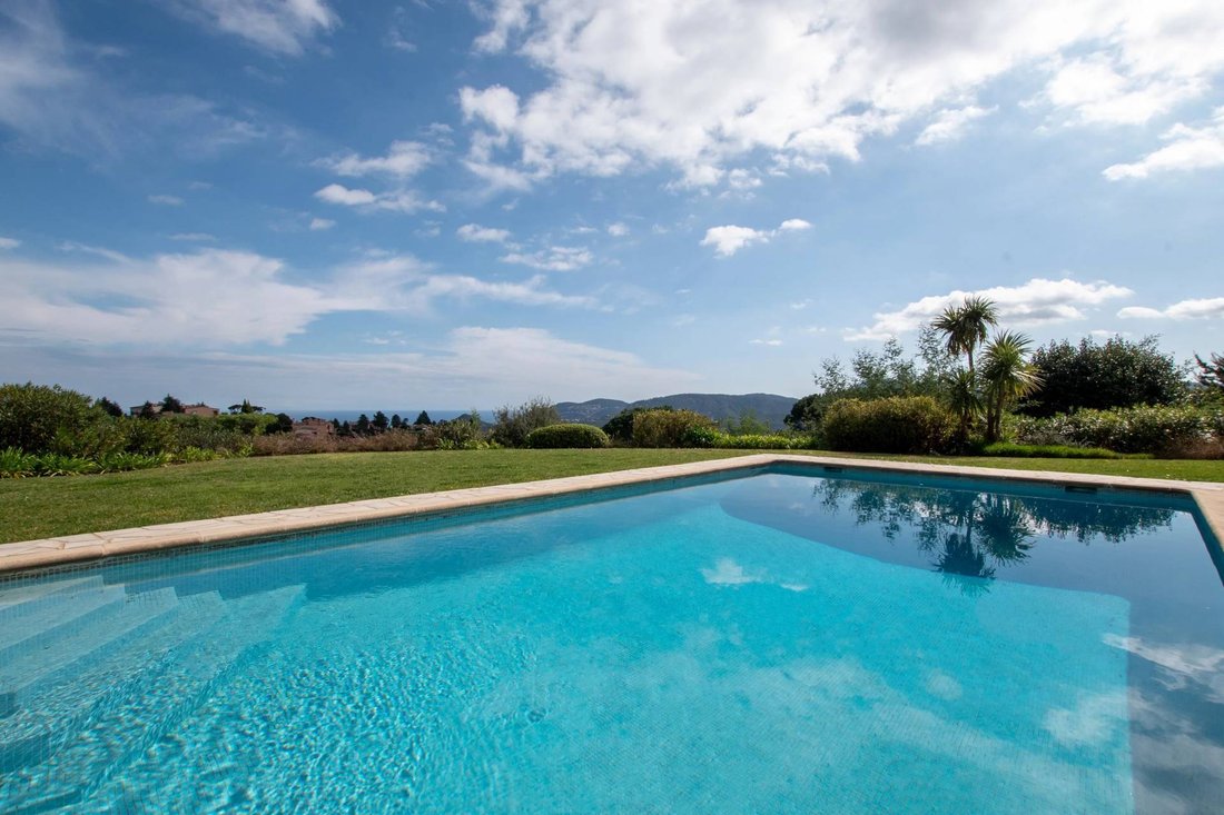 Villa in Le Grand Duc-Minelle, Mandelieu-la-Napoule, France 3 - 17408038