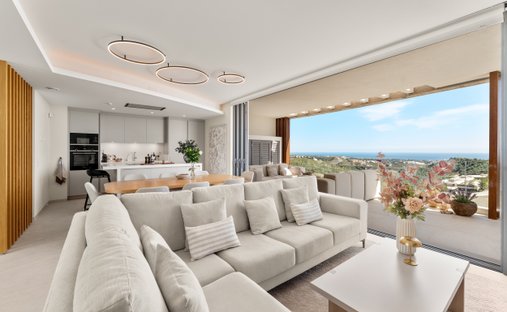 Penthouse in El Madroñal, Benahavis, Spain 1