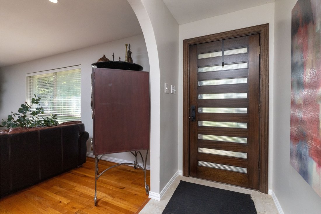 House in Grapevine, Texas, United States 5 - 18687703
