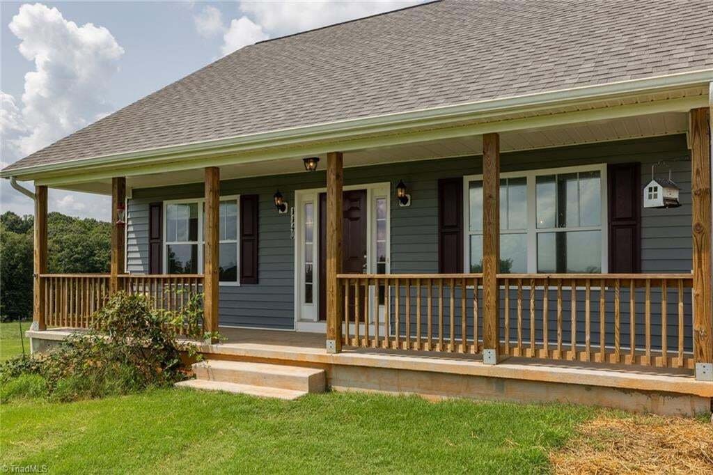 House in Yadkinville, North Carolina, United States 2 - 18687264