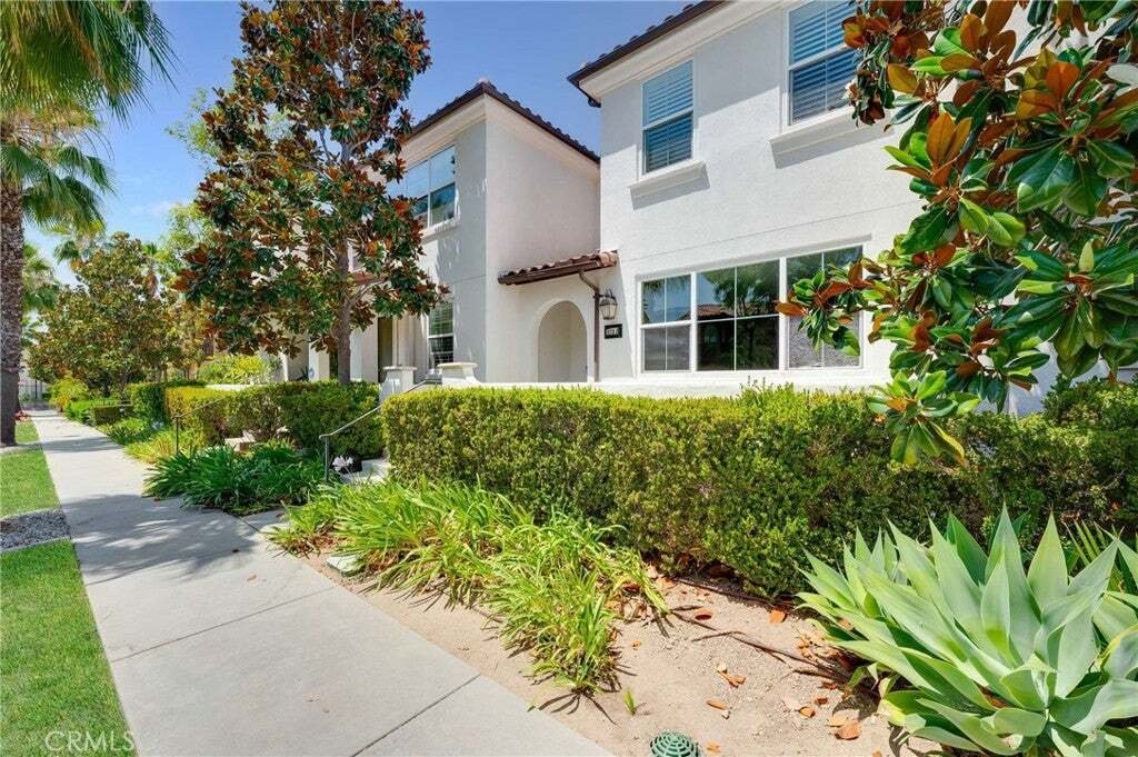 Condo in Azusa, California, United States 3 - 18289214