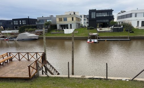 Casa a Dique Luján, Provincia di Buenos Aires, Argentina 1