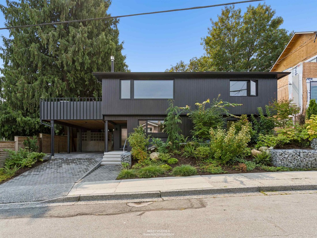 House in Vancouver, British Columbia, Canada 1 - 18691978