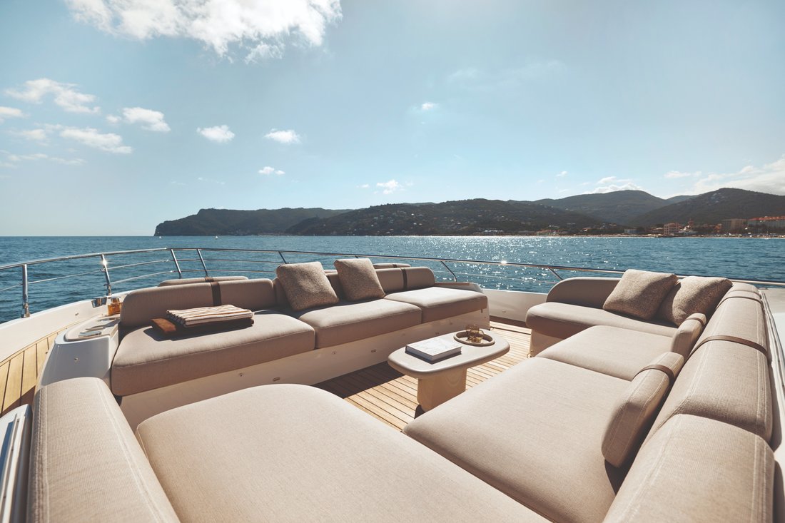 Flybridge in Fort Lauderdale, FL, United States 5 - 18688472