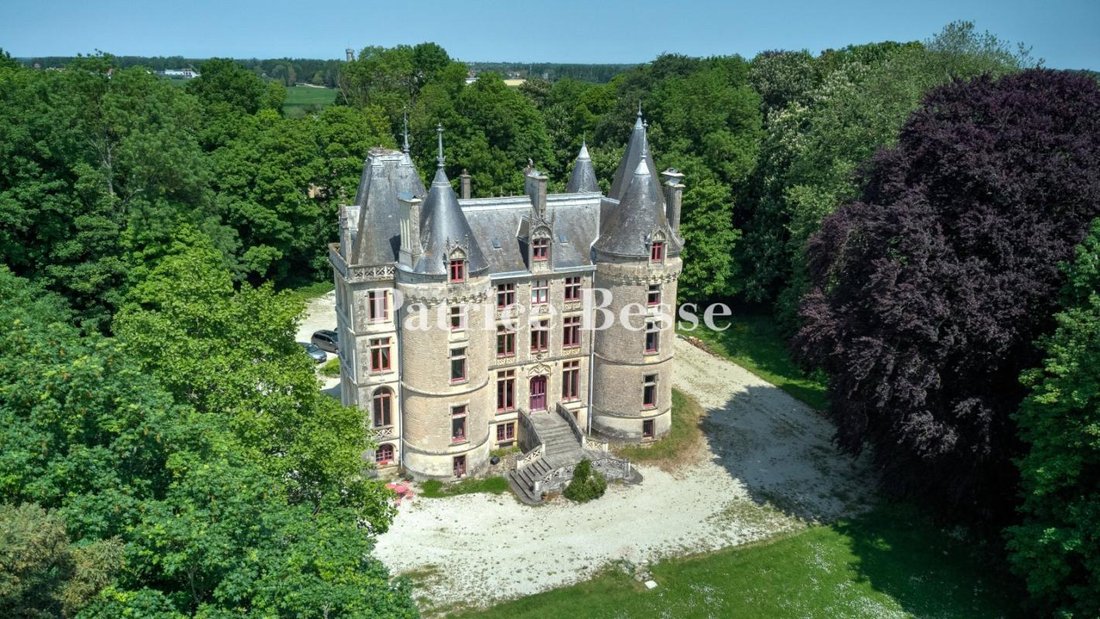 Schloss in Morville, Normandie, Frankreich 2 - 18690992