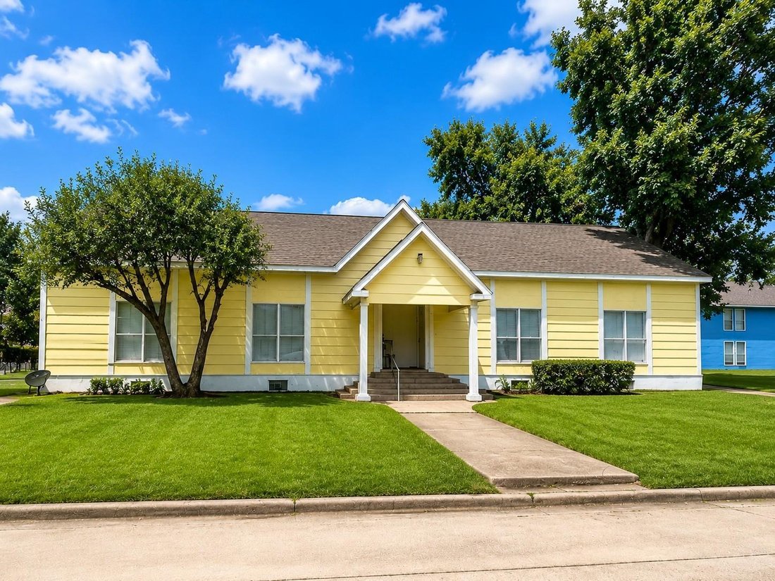Wharton, Texas, United States 2 - 18690247