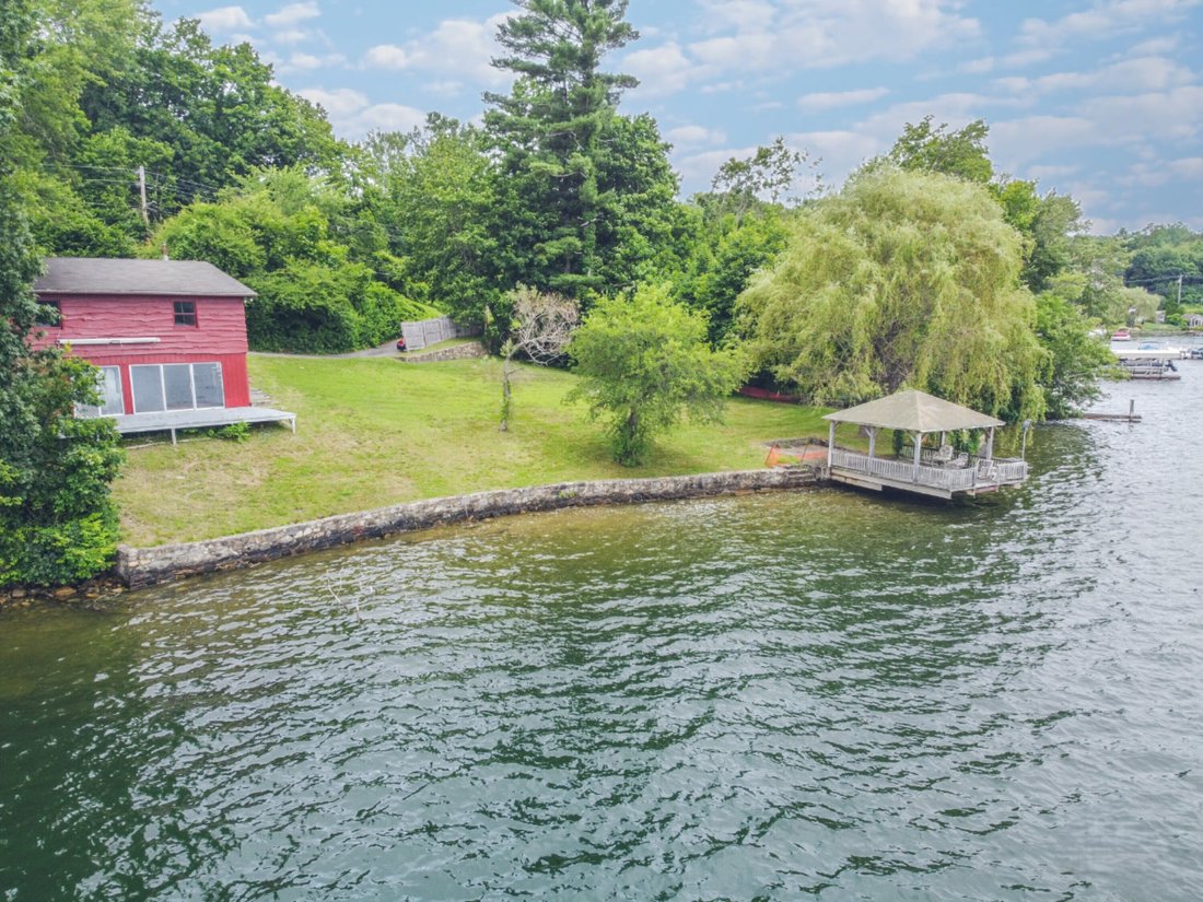 House in Brookfield, Connecticut, United States 3 - 18688045