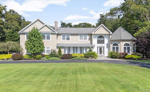 Maison à East Islip, État de New York, États-Unis 1