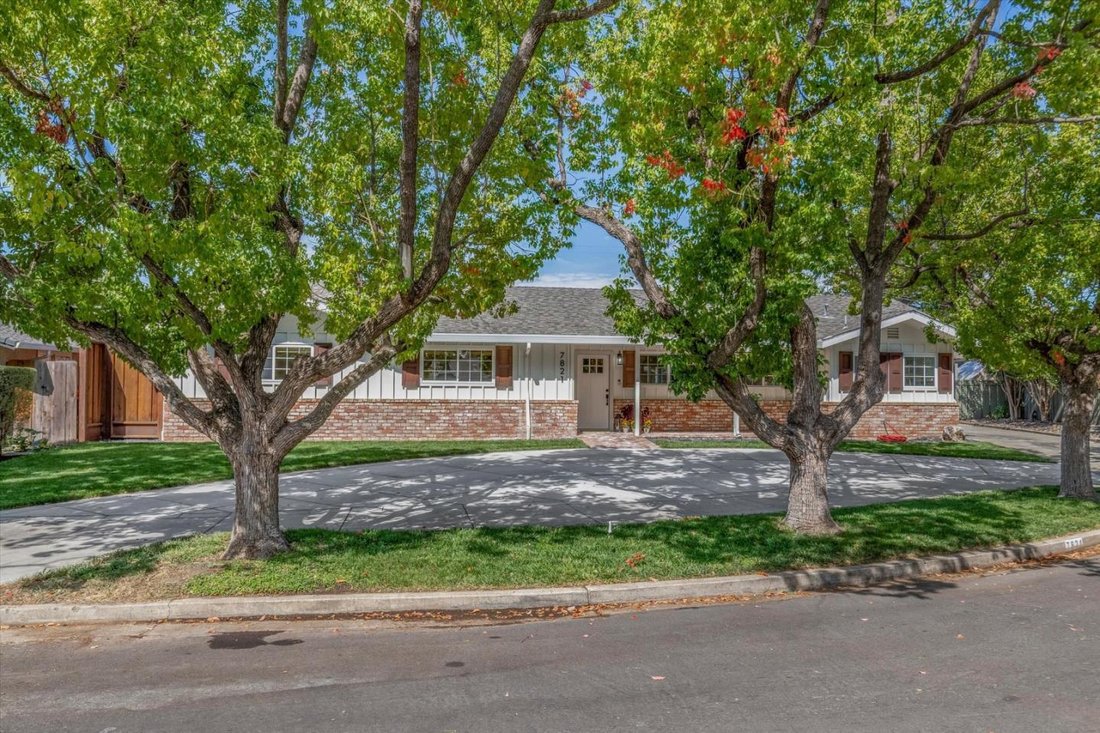 Casa en Gilroy, California, Estados Unidos 3 - 18689744
