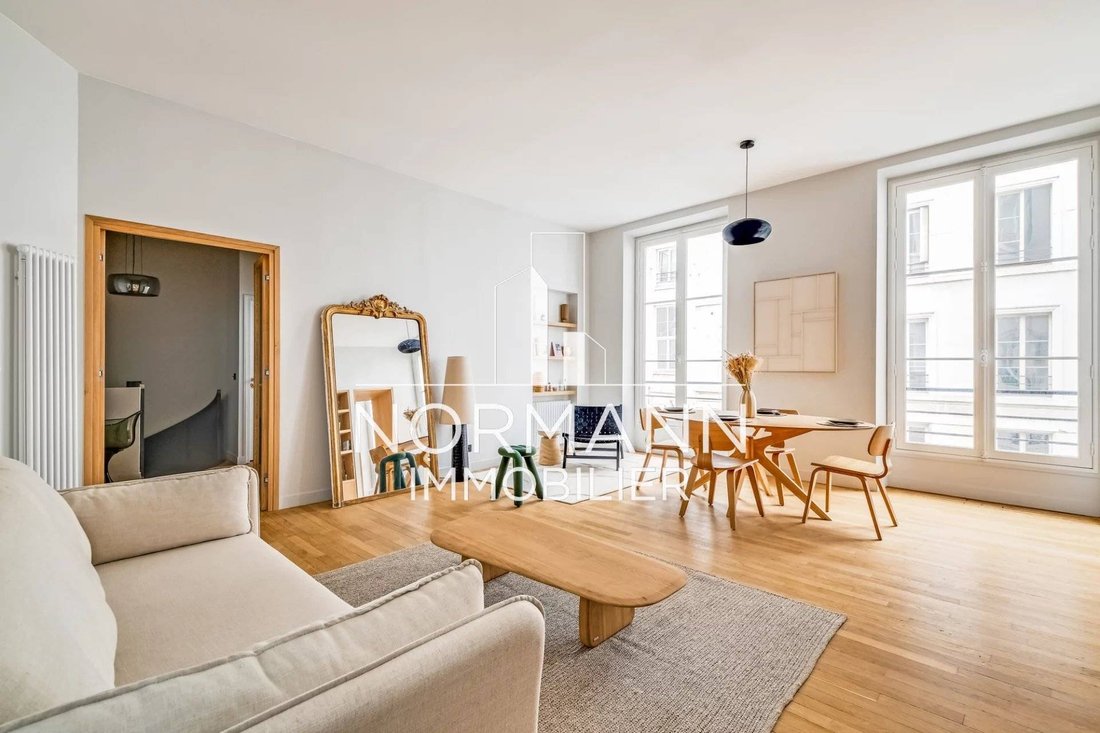 Apartment in Lorette-Martyrs, Paris 9e Arrondissement, Paris 3 - 18646368