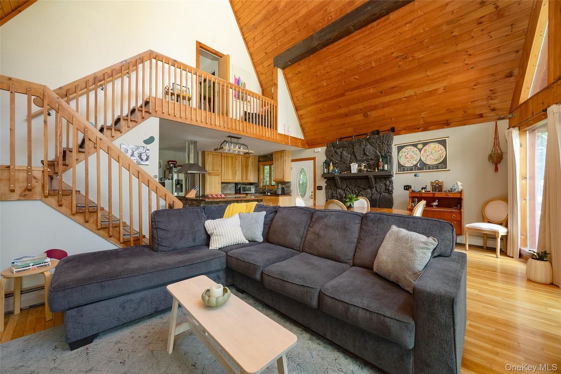 House in Beacon, New York, United States 5 - 18691009