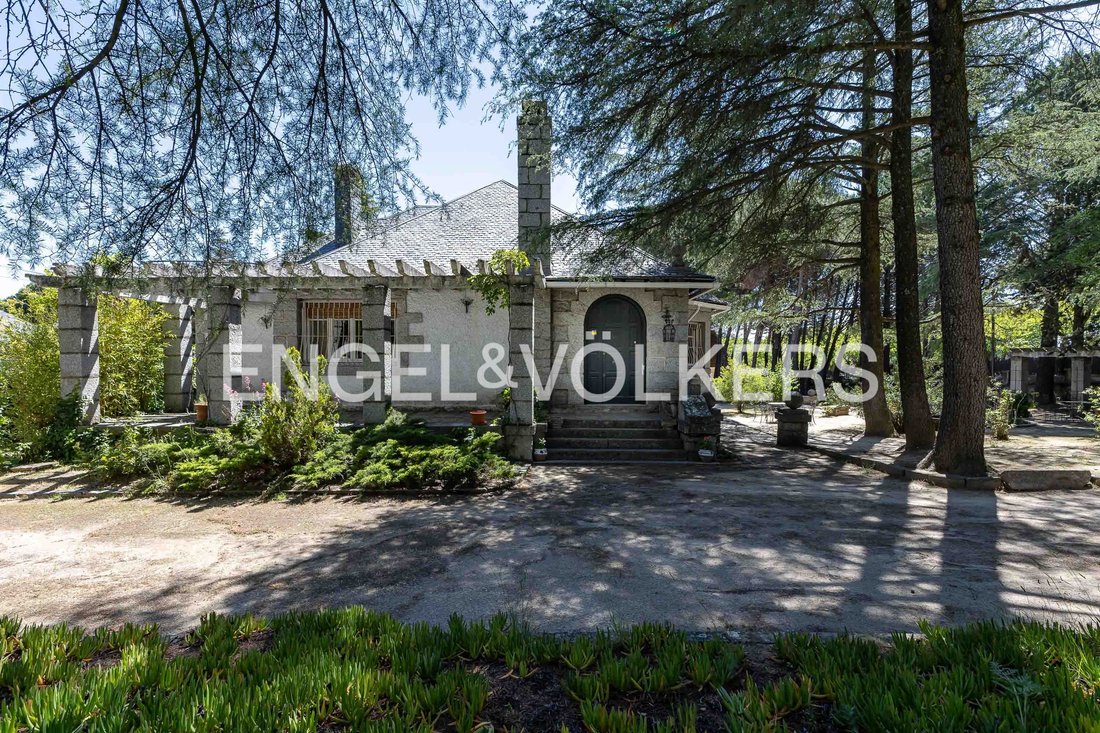 Casa a Torrelodones, Madrid, Spagna 1 - 17969957