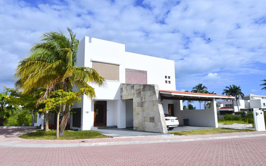 House in Cancún, Quintana Roo, Mexico 1 - 18688998