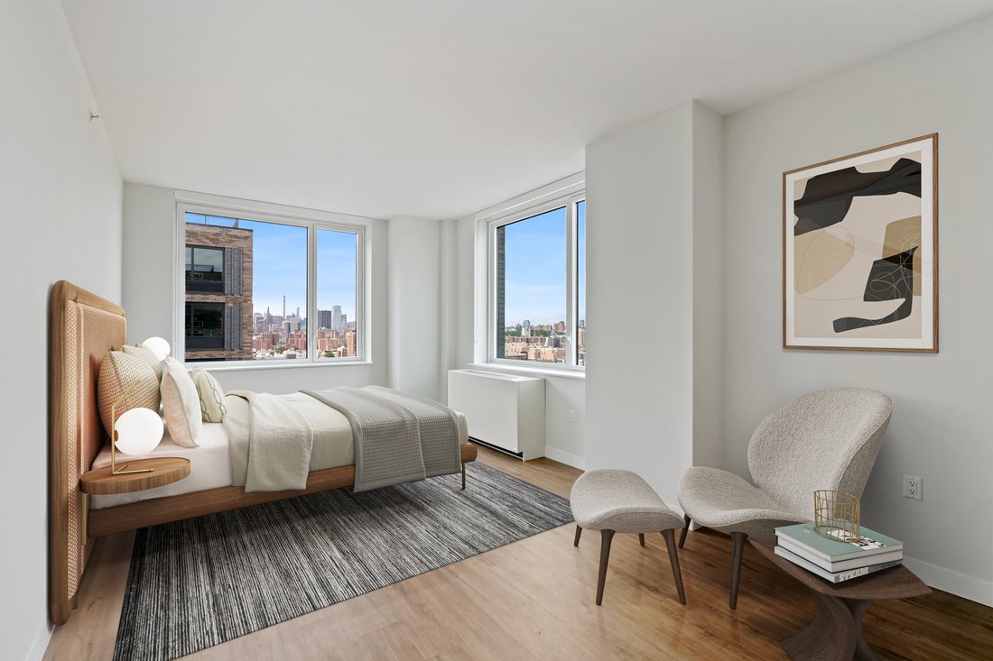 New York, New York, United States 4 - 18691044
