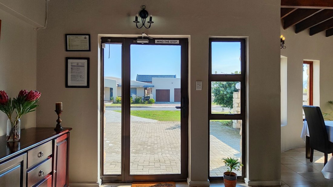 House in Struis Bay, Western Cape, South Africa 4 - 18689324